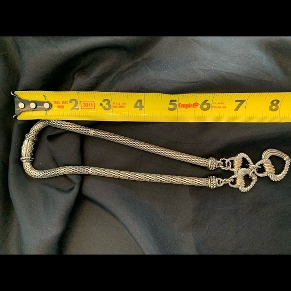 Heart necklace magnetic closure silver tone mesh choker chain 3 locking hearts - Picture 3 of 8